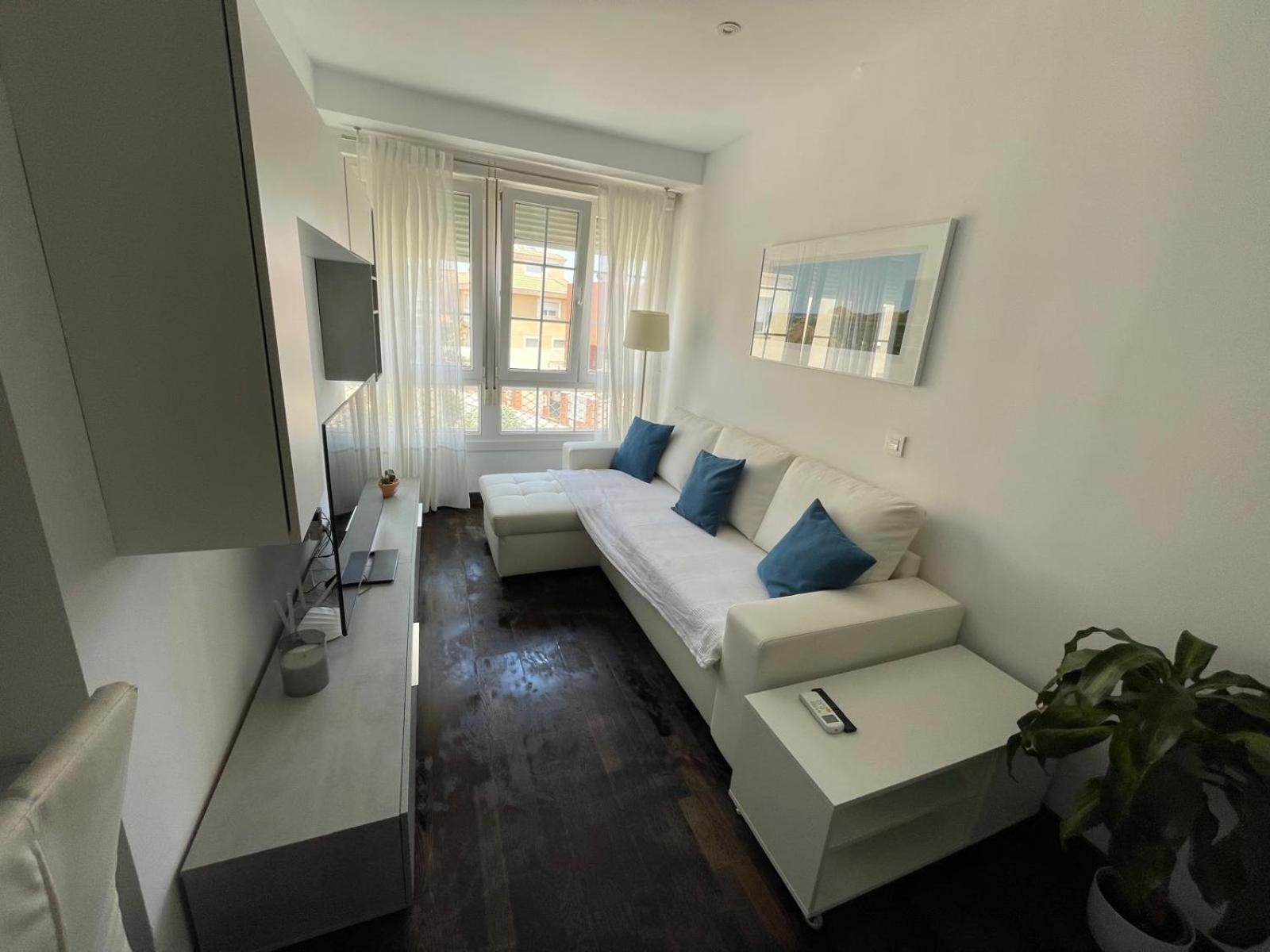 Apartamento 4 Home Suites Almería Buitenkant foto